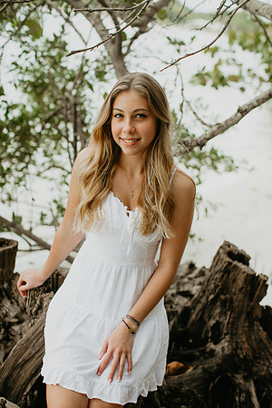 Hailey Senior Portraits (25 of 53)