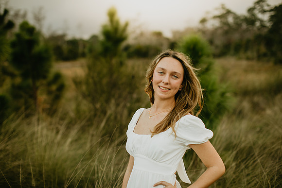 Ella Senior Portraits (40 of 112)