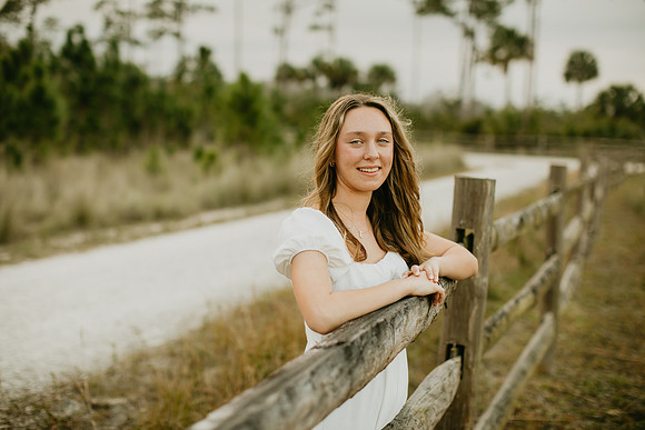Ella Senior Portraits (31 of 112)