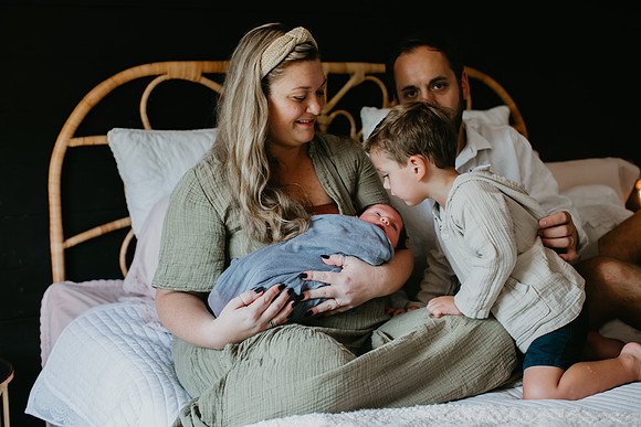 Levi Newborn Portraits (4 of 137)