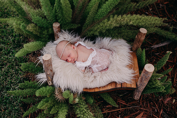 Molly Newborn Portraits (24 of 69)
